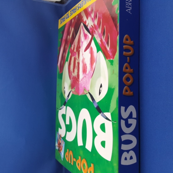 2/$20💥 Pop-Up BUGS Book, Hardcover c.2003 - Picture 4 of 11